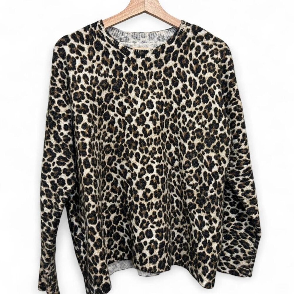 Leopard Print Long Sleeve Top Relaxed Fit Medium